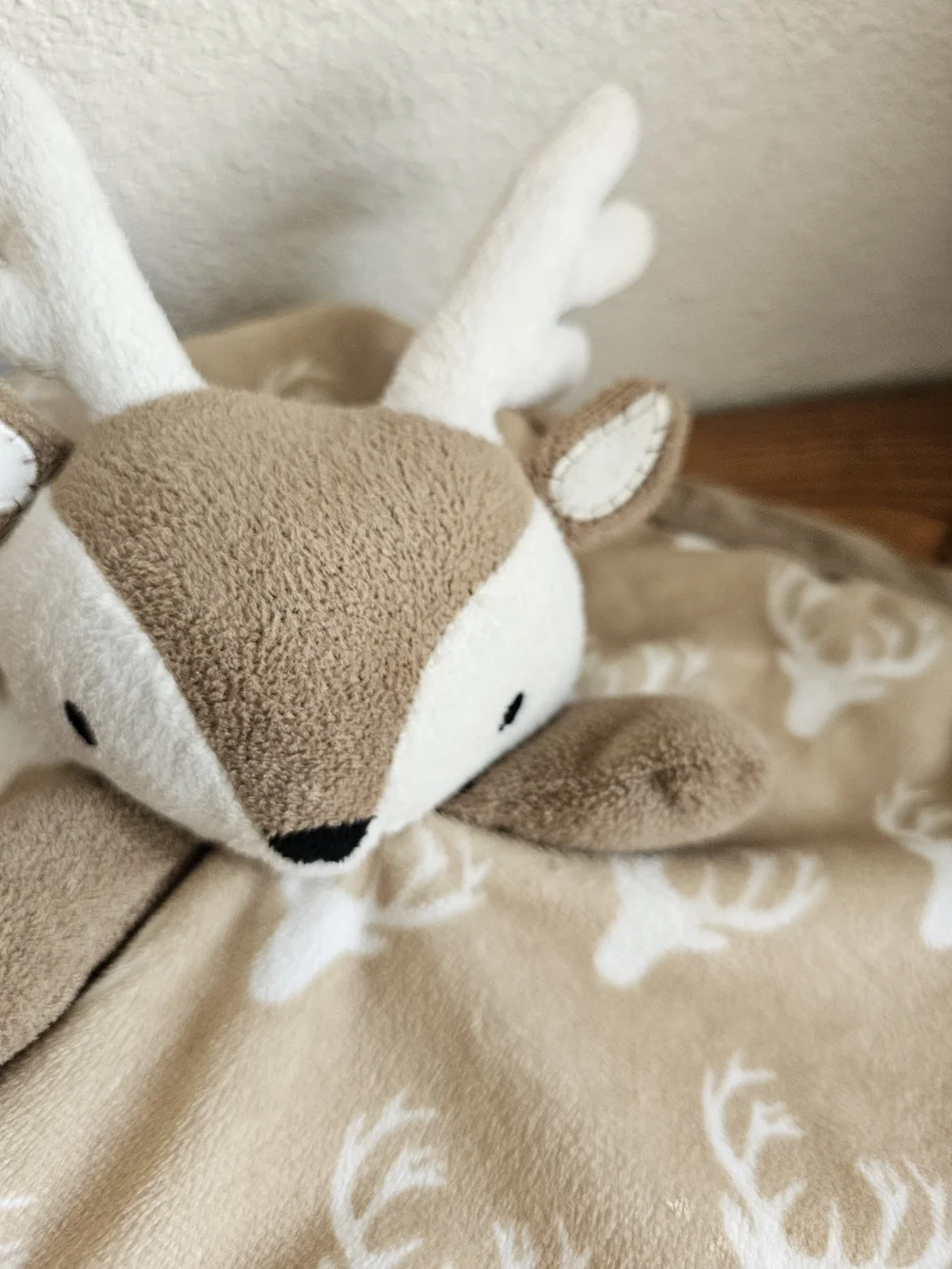 4/$10 Plush Deer Lovie Infant Blankie Toy Hunter Blanket Neutral Brown Cream
